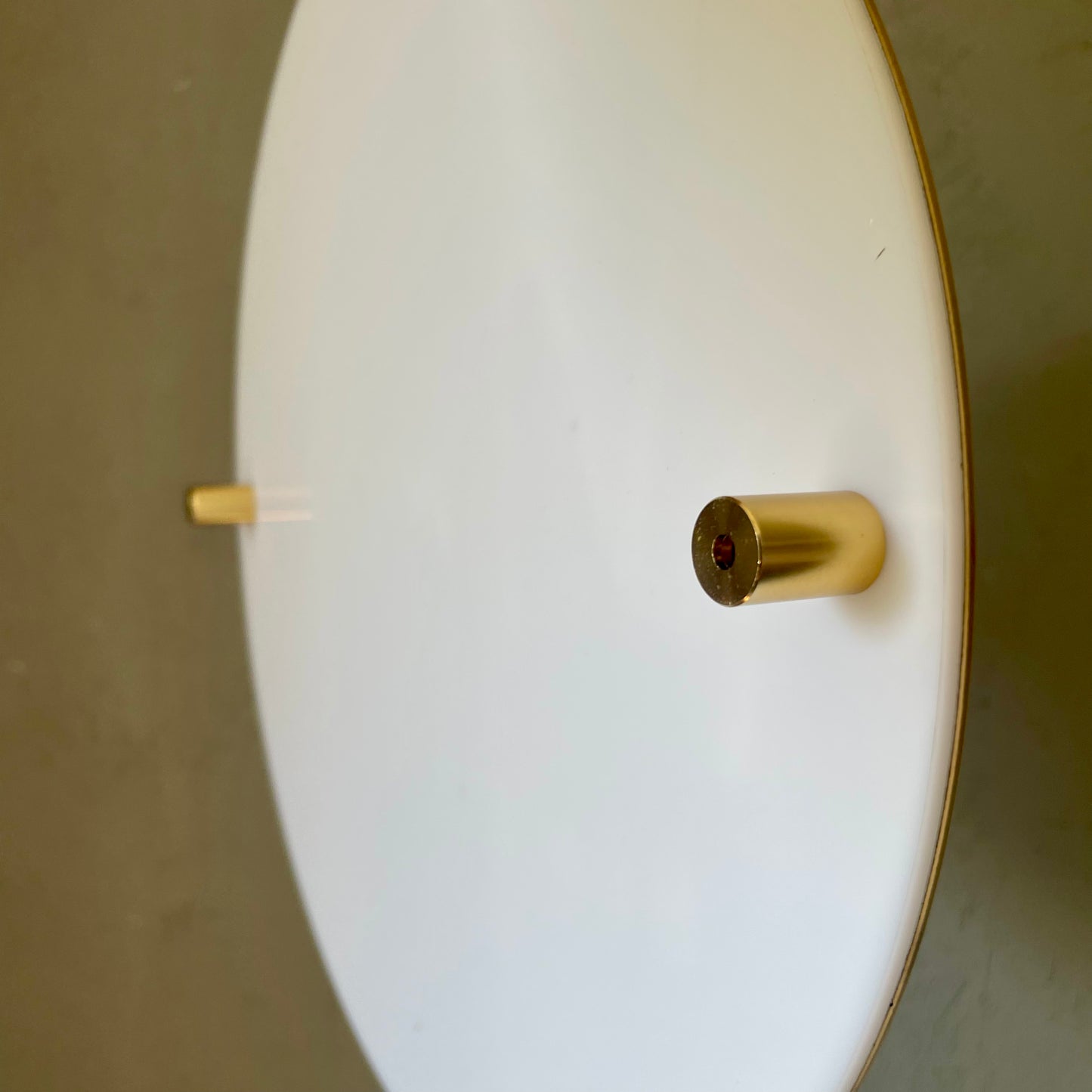 Round Sign